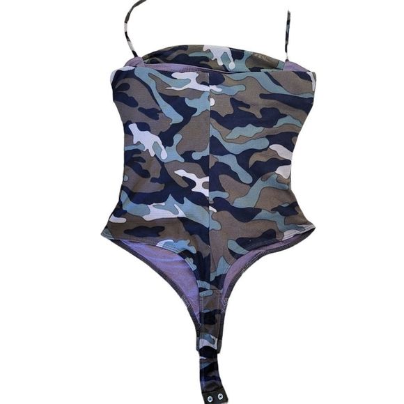 Olivaceous NWT Camouflage Body Suit Top Small - Picture 10 of 12